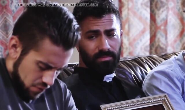 Frightened stiff two - The Amityville mega-slut 1080p