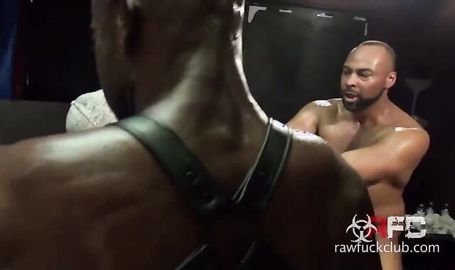 Pig Week hook-up Part two - Ray Diesel, Samson, Ryan Powers, Riley Mitchel, Sean Harding, Silver