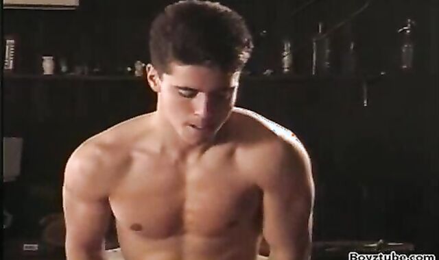 Lukas Getting ravaged