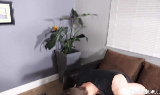 ManUpFilms - Homosexual Michael clothed in spandex v-card humiliation