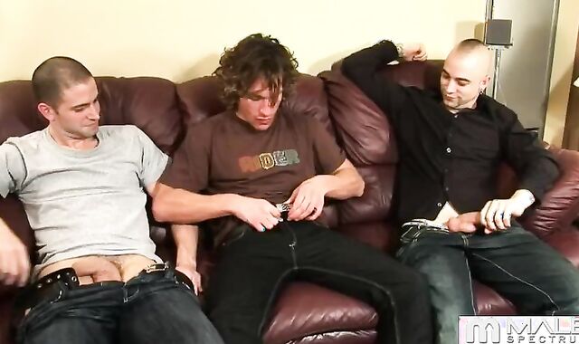 bushy Haired dude Is Spitroasted