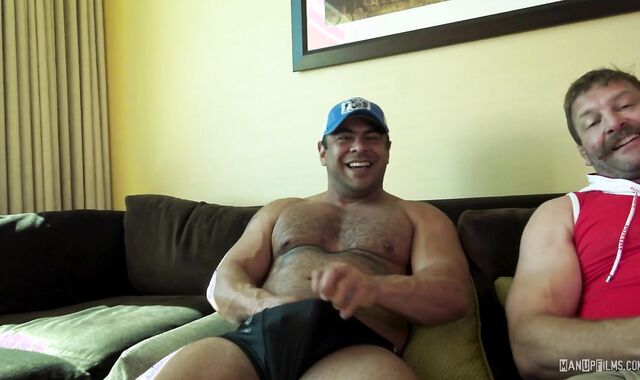 ManUpFilms - Draven Navarro amongst Colby Jansen in the gym