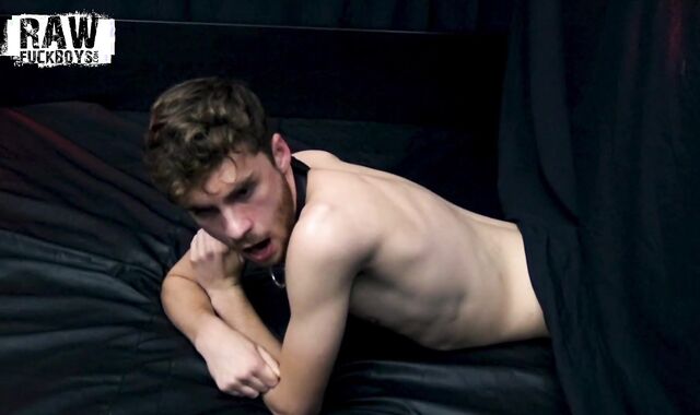 RawFuckBoys - Penis-Squashing amateur Scott agrees to breeding