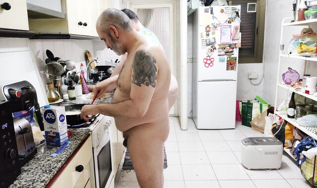 Cooking Some Home Made, recent Pasta jointly