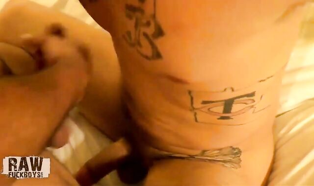 RawFuckBoys: First-Timer Dameon Dark-Hued plumbed by Brogan Reed