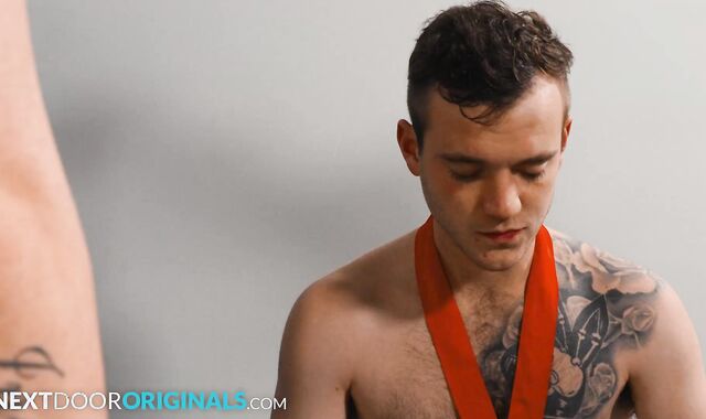 NDS - College Dork jizm-pump Flip penetrates Wt Winning Bear Rival