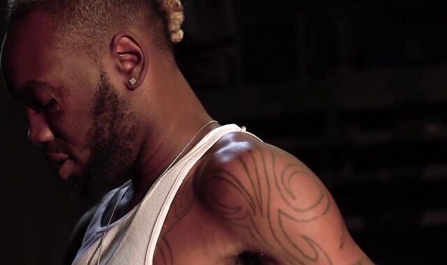 EdwardJames - Phoenix enjoys rock-firm ramming