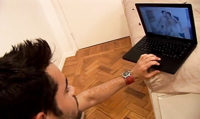 BangBangBoys: Latin playing with pulverize-a-thon playthings