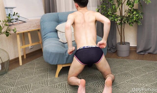 BoyFun - Oleg Dostoevskii in shorts good rip up at the audition