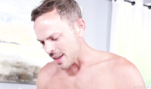 MenOver30.com: Trent Summers with first-timer Riley Mitchel