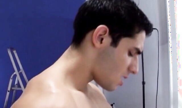 Youngsters - Lad suck off enjoyment jizz movie