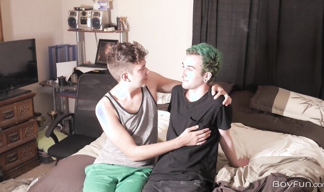 BoyFun - Screwing plus smooth-shaven caucasian gay Harper White