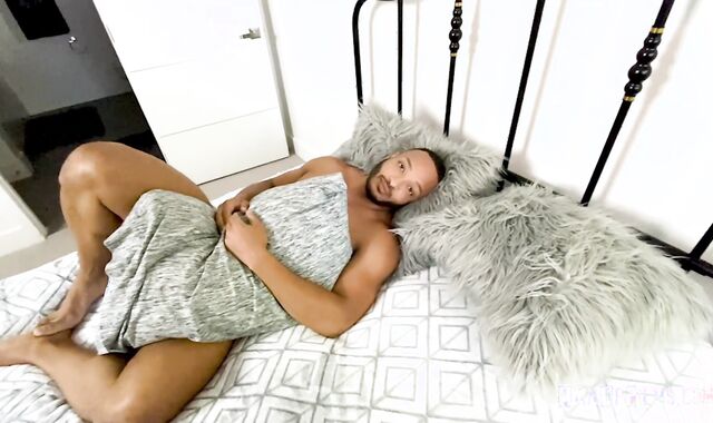 ManUpFilms - Johnny Hill & adorably-shaped Johnny sans a protection assfucking nail-out