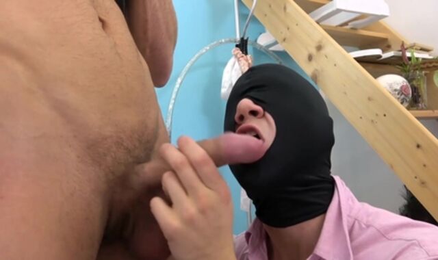 ClubBangBoys: Dark-Haired lusts arm job