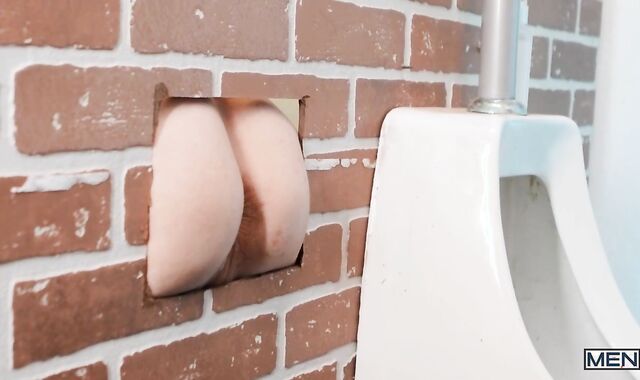 Fuck My Boink-Crevice - Muscle Johnny Donovan sucky-sucky getting off