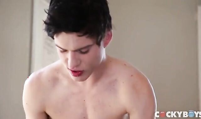 Super insatiable Lev ravaged