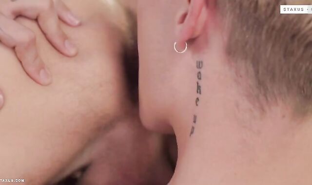 David Hollister Gabriel Clay penetrating