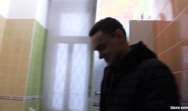 CzechHunter.com - European lad Hunter loves getting off