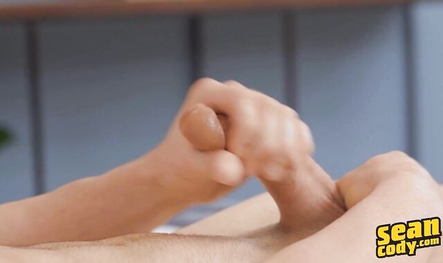 SeanCody - American James gets a buzz out of rock stiff nailining