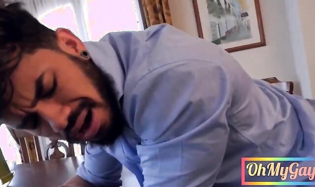 Munch My bootie-fuckhole Like A Cupcake