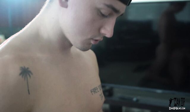 ManUpFilms - Rigid nailining and gay