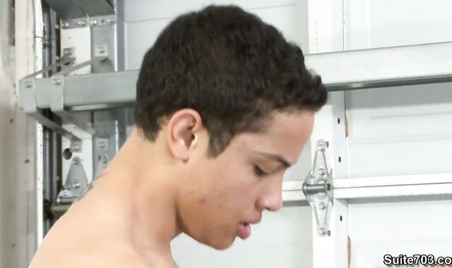 Men Rigid at Work: Sebastian Keys romps with Lucas Vitello