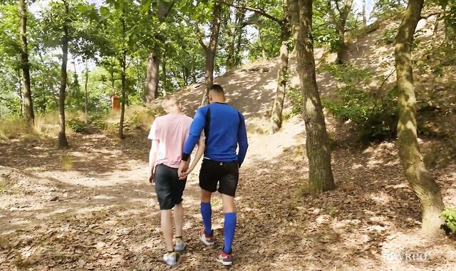 Jawked - Luke Geer fetish arches over in the woods