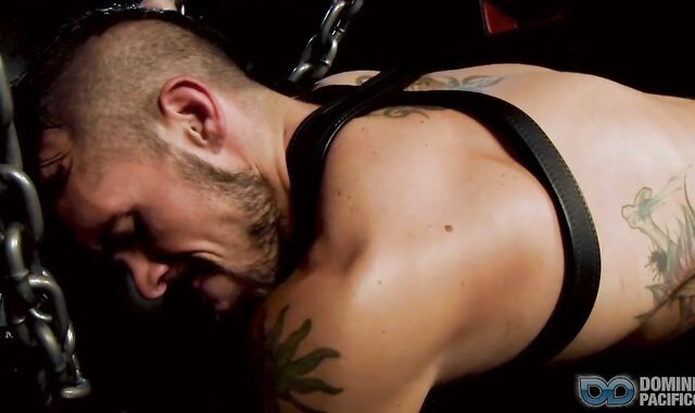 FetishMen - Dominic Pacifico tough gloryhole
