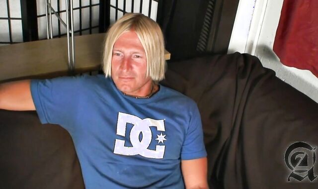 AlternaDudes: Rough screwing starring long hair Noah