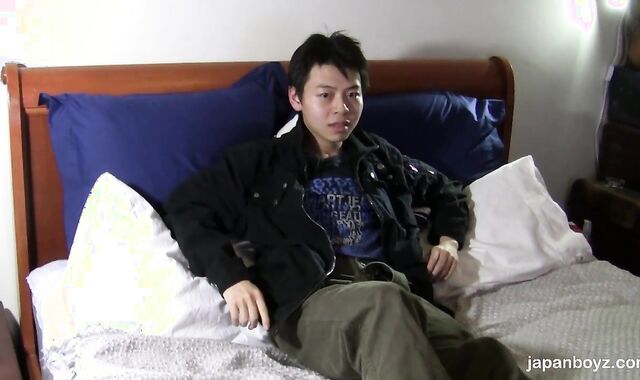 GayAsianNetwork: Unshaved asian twunk need very first-ever time draining