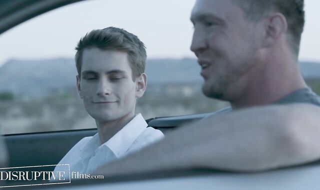 Christian teenage Takes Highly Very First 10-Pounder In Vegas - DisruptiveFilms