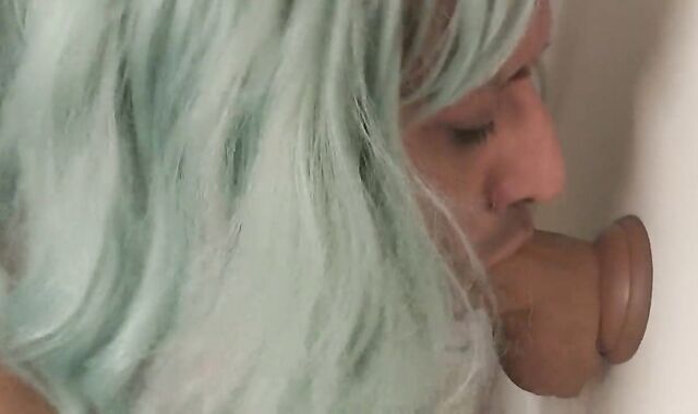 CD Latino Deep Throats massive 10-Pounder