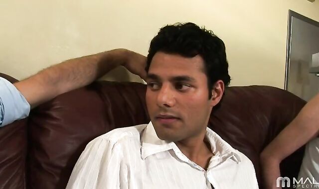 Desi Jeremy Has trio-way