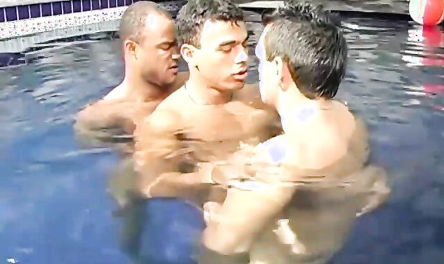 BangBangBoys: Fag-For-Pay Jr Carioca being boinked by Sam