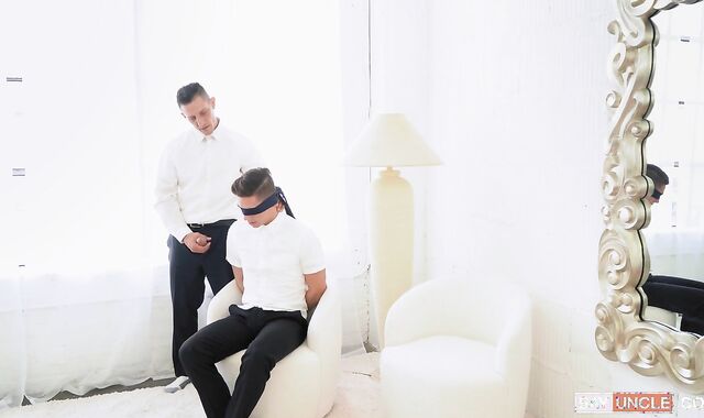 MissionaryBoys.com - Jax Thirio eyes frosted