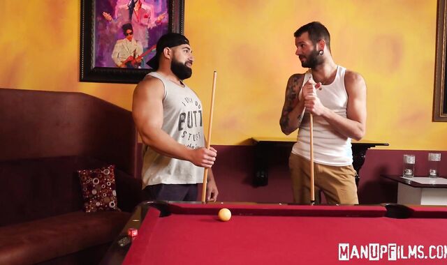 ManUpFilms: Hard Ripped gay Johnny Hill likes Damien Stone