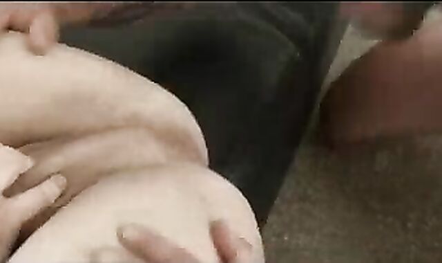 Father smashes A Grizzly With His largest sausage