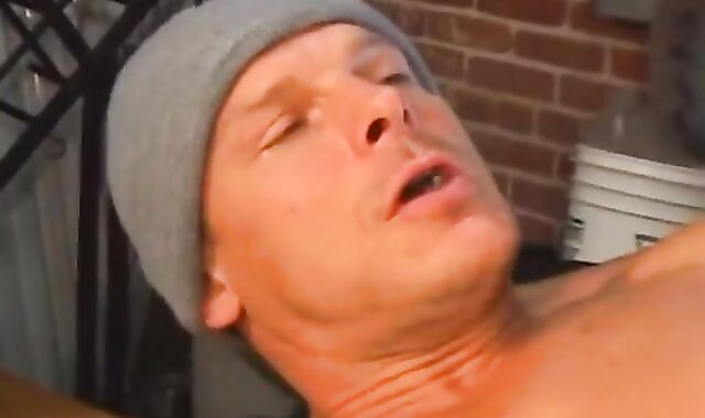 strong dilf gives nefarious wazoo screwing