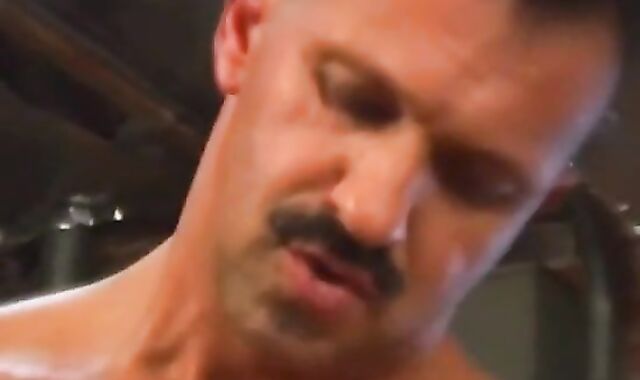 strong dilf gives nefarious wazoo screwing