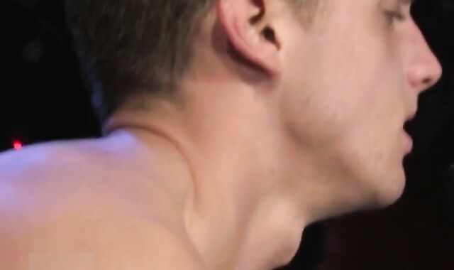 LucaVisconti-A ROCK STARLET