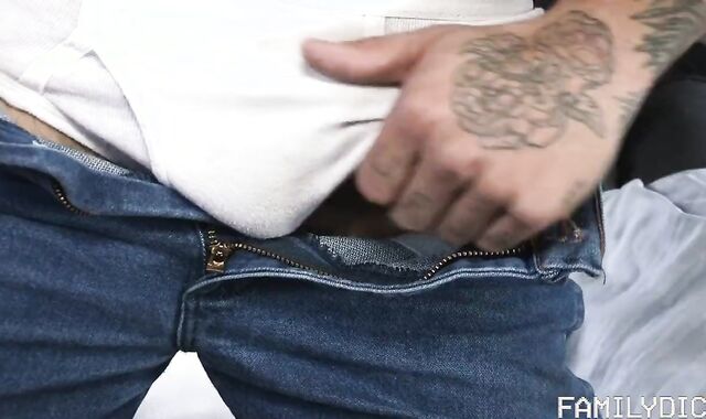 Parent And Stepson boink In The Trailer