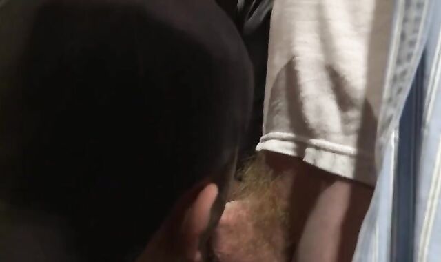 masculines Munching jizz two