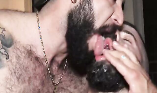 shaggy-ultra-cute three way