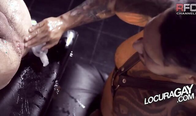 Viktor Rom And Joe Gillis (SDF)