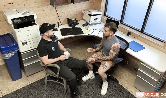 YoungPerps.com: Rick Kelson deep gullets dick and pokes