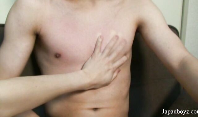 GayAsianNetwork: Solo J Park teasing nut sack