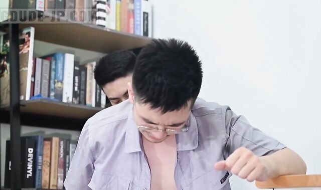 GDude-JP: Real ravaging as well as janitor