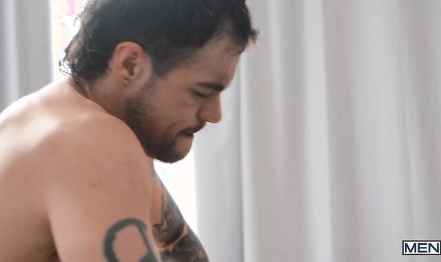 FELLOWS - Transsexual Tommy Tanner ripped up by humungous stud meat man