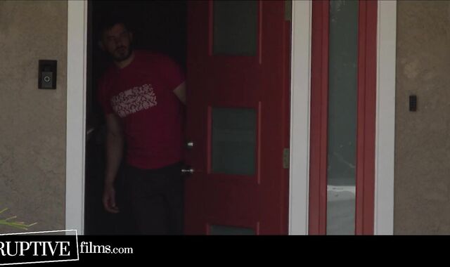 Wool Caked Wolf Investigates Ass Have Joy With Mysterious Leather Dom - Johnny Ford, Vander Pulaski - DisruptiveF