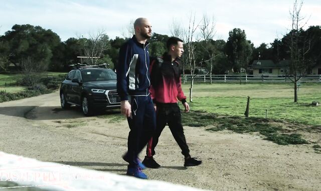 Coach Teaches Athlete To Open Mind And Ease Off Rump Before Game - Cliff Jensen, Des Irez - Ruinous